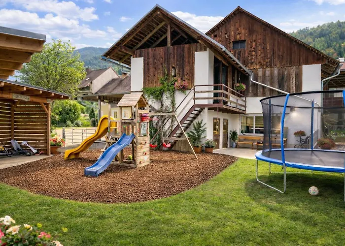 Friedlhof Kaernten Fuer Bis Zu 10 Personen Lägenhet Feldkirchen in Kärnten